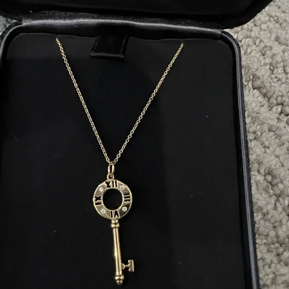 Tiffany and Co 18k gold and Diamond Necklace - Picture 4 of 5